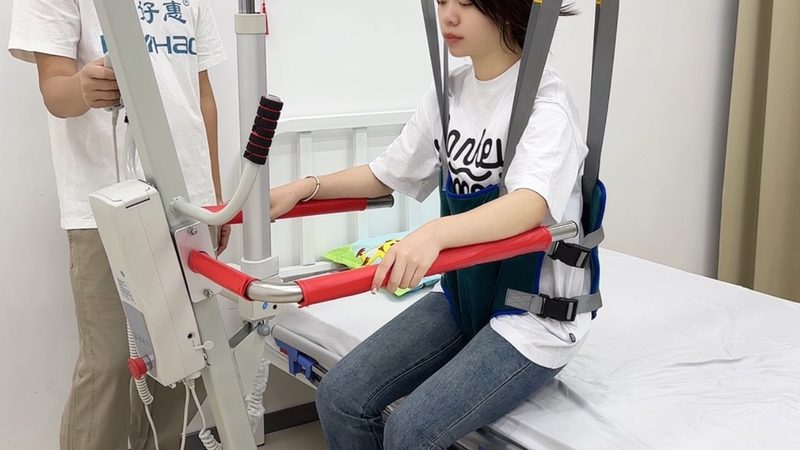 养老护理员居家服务的一天：流程揭秘