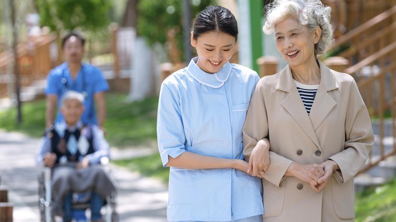 养老护理员月薪过万是真是假